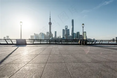 蓝天下的城市建筑和广场高清图片 蓝天下的城市建筑和广场高清图片