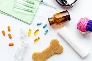 多种色彩的药物