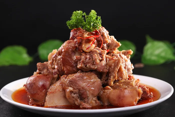 L02543卤水大骨头 (2)