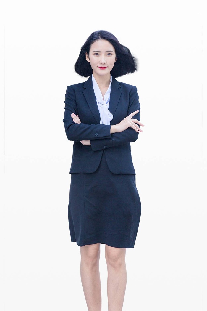 长发女性短裙职业装psd模版下载