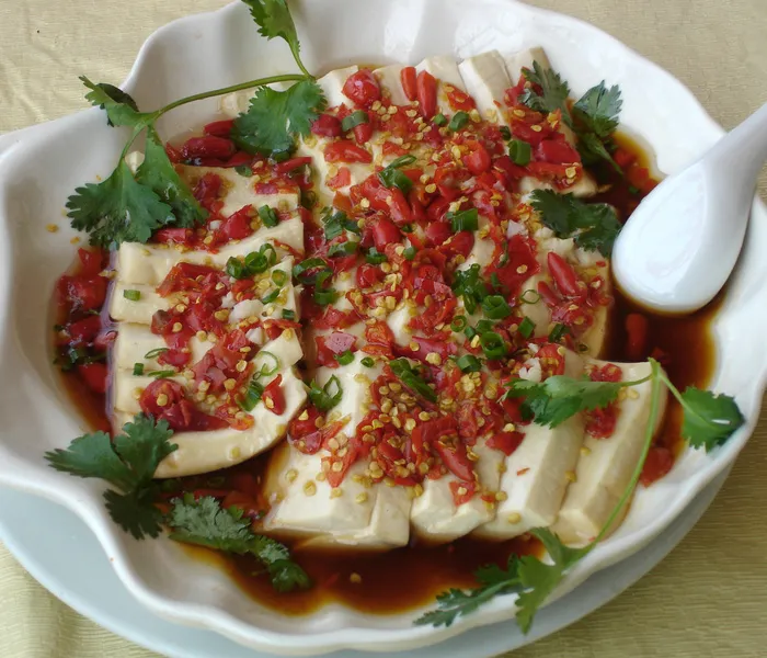 0008白里透红