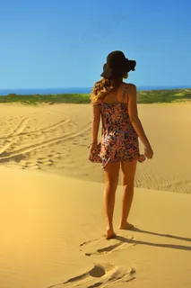 唯美女孩背影图片