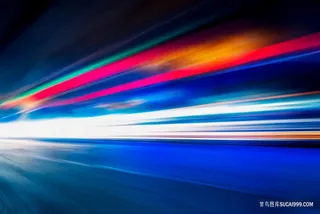 夜晚的马路炫彩的光感速度