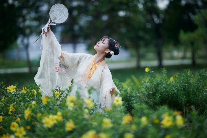 时尚清纯可爱的女孩摄影图片