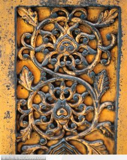中华传统工艺品-鎏金的镂空花纹