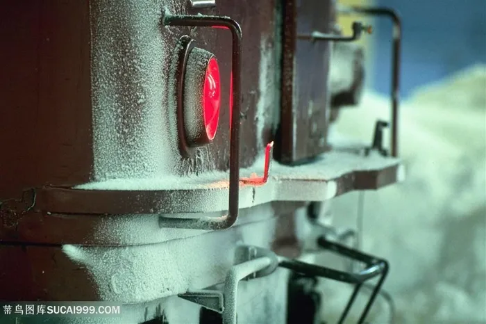 冬季汽车头美景壁纸