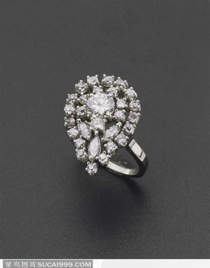 水滴状八星八箭钻石组合钻戒