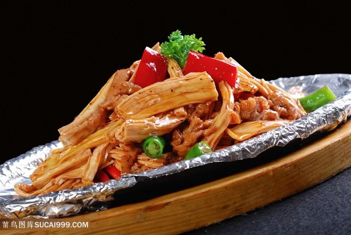 腐竹炒肉红烧