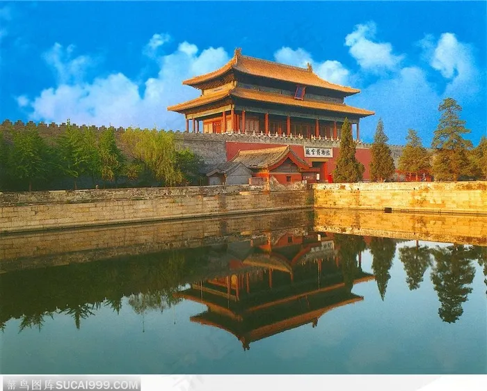 紫禁城印象-神武门和护城河