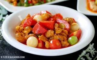 胡萝卜烧牛肉元中华美食摄影图