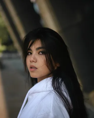 清冷风亚洲美女图片