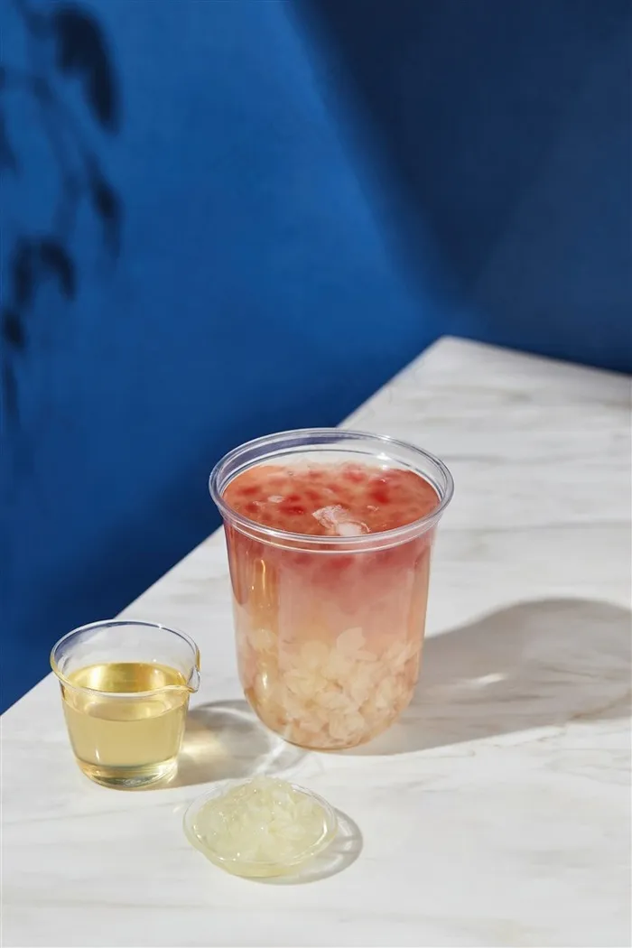 樱花四季春创意奶茶图片