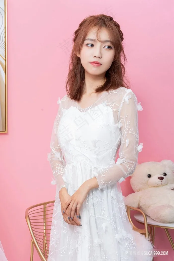 高清克拉女神白色长裙气质美女图片