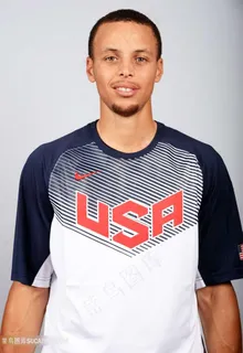 美国队球员库里