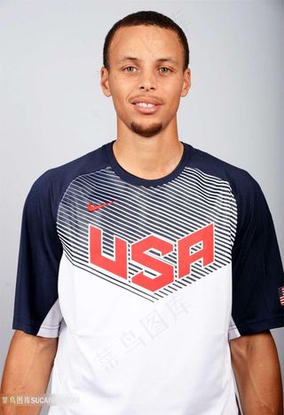 美国队球员库里