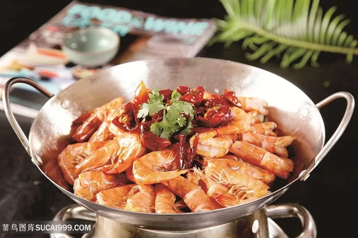 中华美食干锅香辣虾摄影图