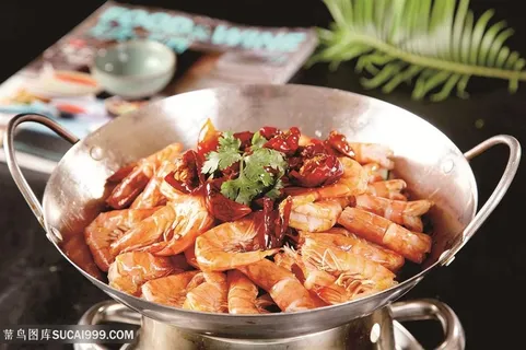 中华美食干锅香辣虾摄影图 中华美食干锅香辣虾摄影图