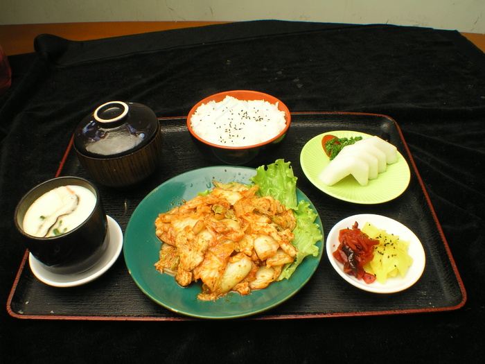 肉炒辣白菜定食