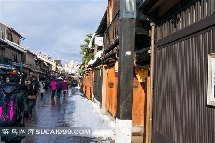 雪后日本街道旅游景观