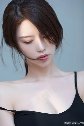 超清国内漂亮的美女模特图片