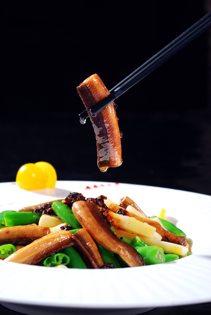 XCXC1255干妈鲜笋烹土鳝