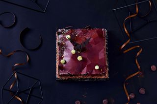 蛋糕店小蛋糕慕斯美食甜品图片