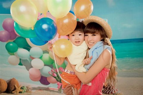 快乐家庭写真大图 快乐家庭写真大图