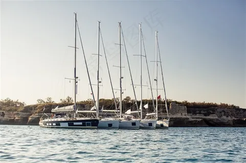 海上的帆船高清摄影图片