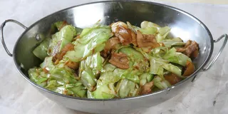 干锅手撕洋白菜