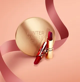 化妆品口红美妆海报