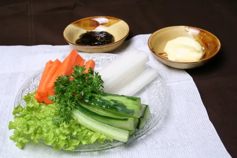 2105蔬菜段沾酱  .JPG 2105蔬菜段沾酱  .JPG