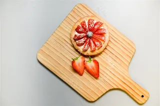 草莓糕点图片
