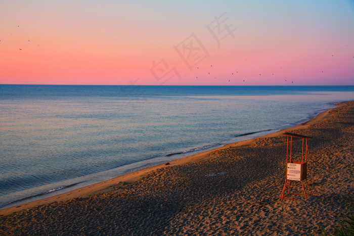 黄昏海滩唯美风景图片