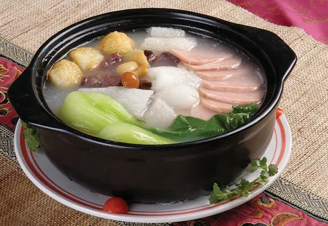 山菌砂锅米线 山菌砂锅米线