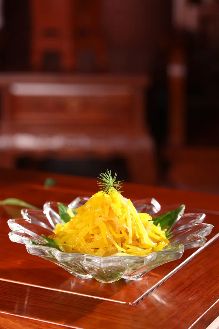凉拌根根脆