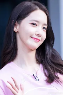 俏皮可爱韩国美女明星林允儿写真图片 俏皮可爱韩国美女明星林允儿写真图片