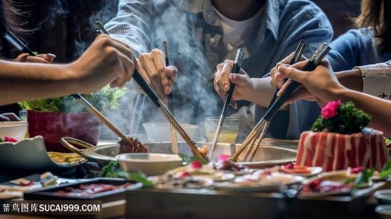 火锅美食青年聚会