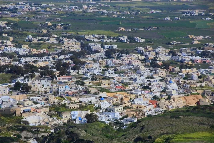 圣托里尼岛风景图