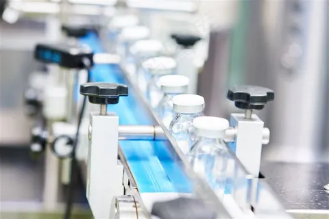 做实验的科学家素材图片