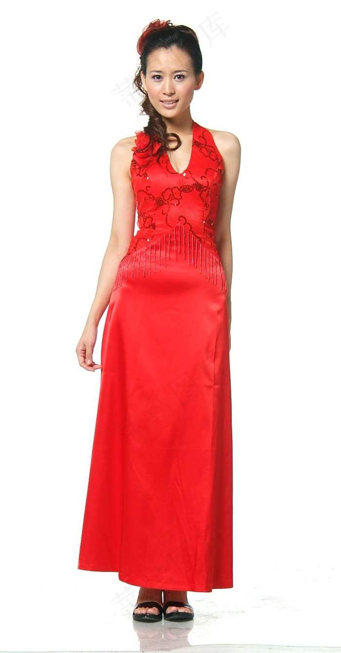 红色长款礼服