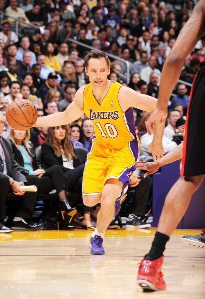 带球突破的纳什