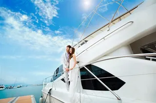 恋人婚纱港口外拍特写