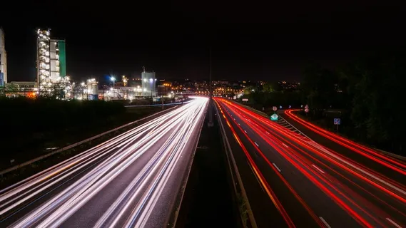 高速公路灯光夜景图片 高速公路灯光夜景图片