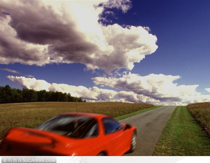 城市道路_白云下的红色跑车