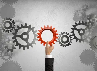 拿着齿轮的手势