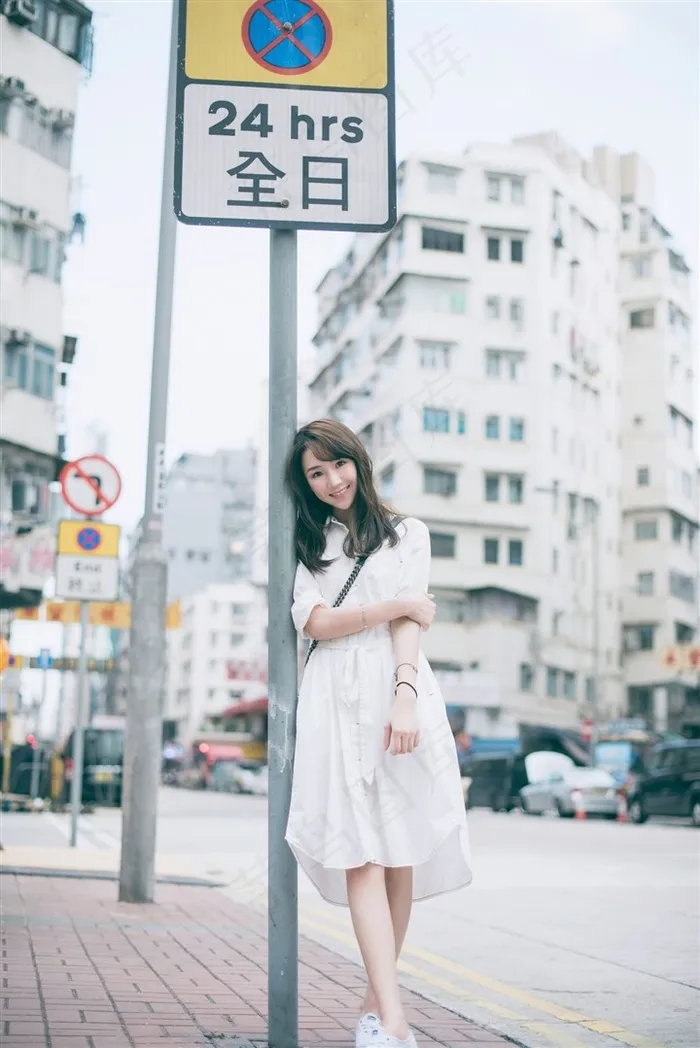 阳光可爱的少女高清图