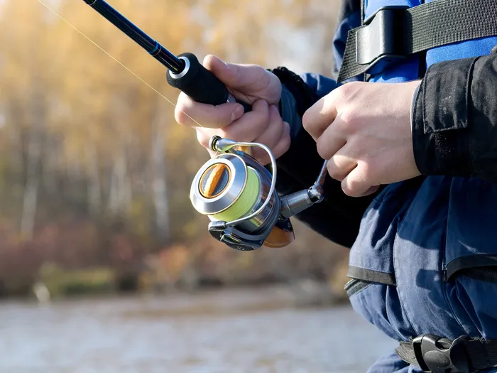 钓鱼垂钓渔轮 钓鱼垂钓渔轮