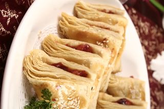 叉烧酥角