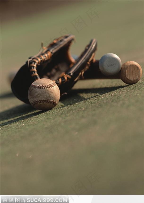 棒球与手套01