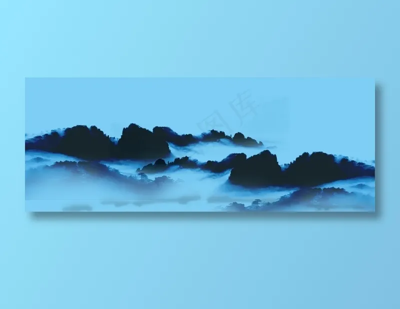 云雾缭绕的山脉
